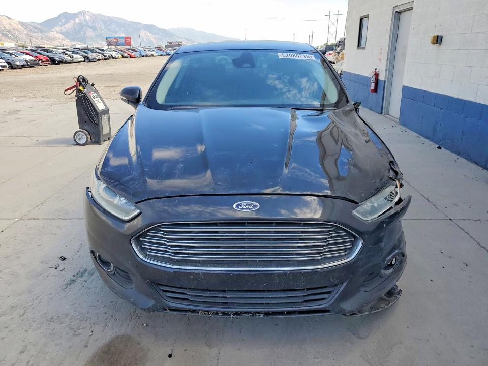 Photo 5 from auction – 2014 FORD FUSION with VIN 3FA6P0HD8ER365973