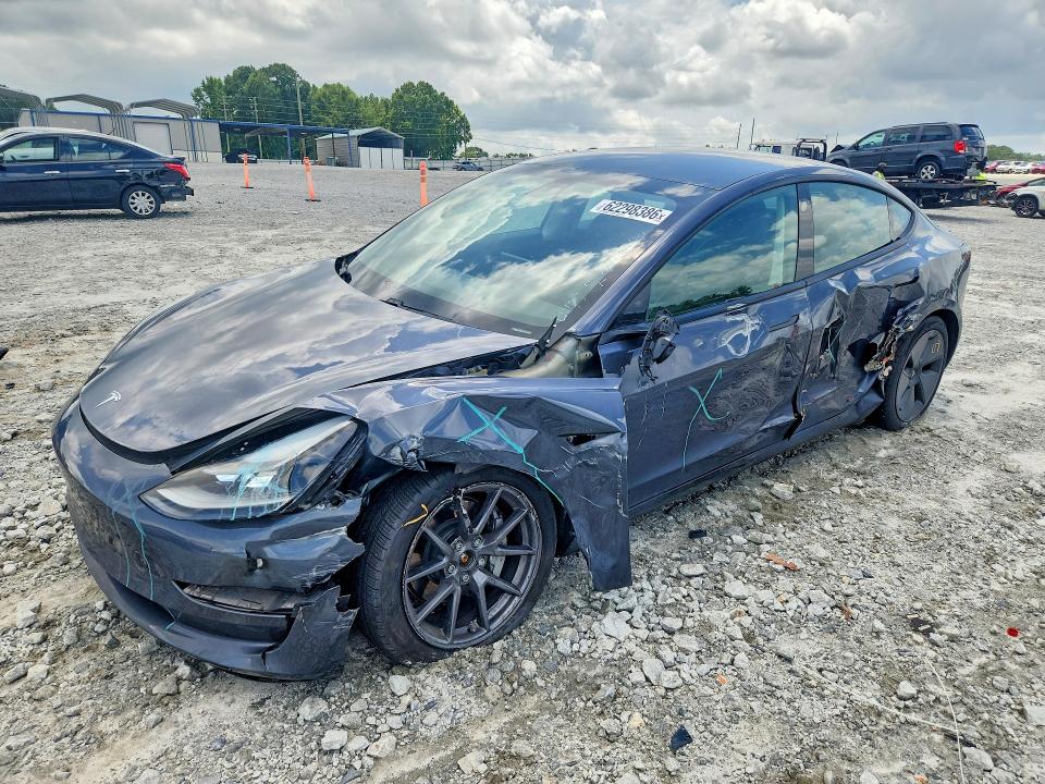 TESLA MODEL 3 2021 with VIN 5YJ3E1EB6MF924433 - Photo from auction