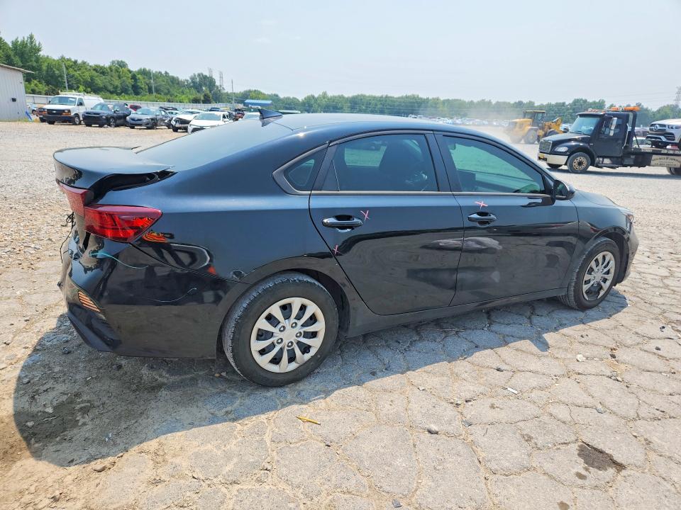 Photo 3 from auction – 2024 KIA FORTE with VIN 3KPF24AD5RE695223