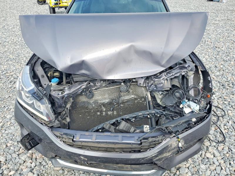 Photo 11 from auction – 2016 HONDA ACCORD with VIN 1HGCR2F80GA011498