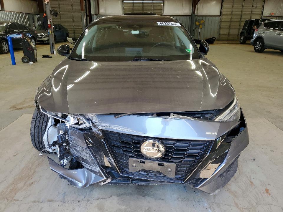 Photo 5 from auction – 2023 NISSAN SENTRA with VIN 3N1AB8DV7PY288427