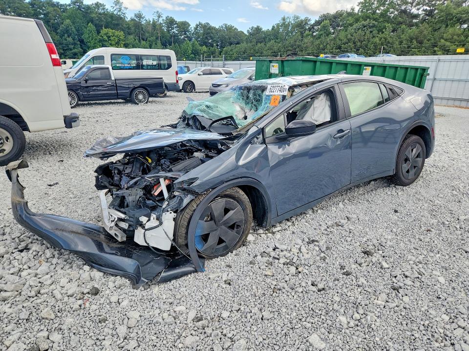 TOYOTA PRIUS 2025 with VIN JTDACAAUXS3064079 - Photo from auction