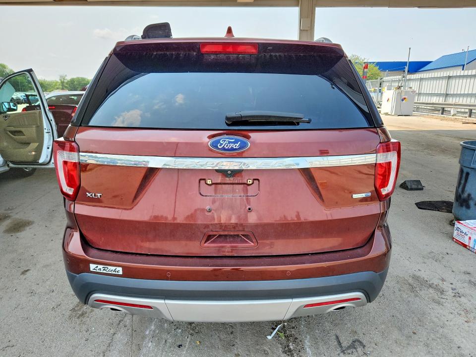 Photo 6 from auction – 2016 FORD EXPLORER with VIN 1FM5K8D82GGB04386
