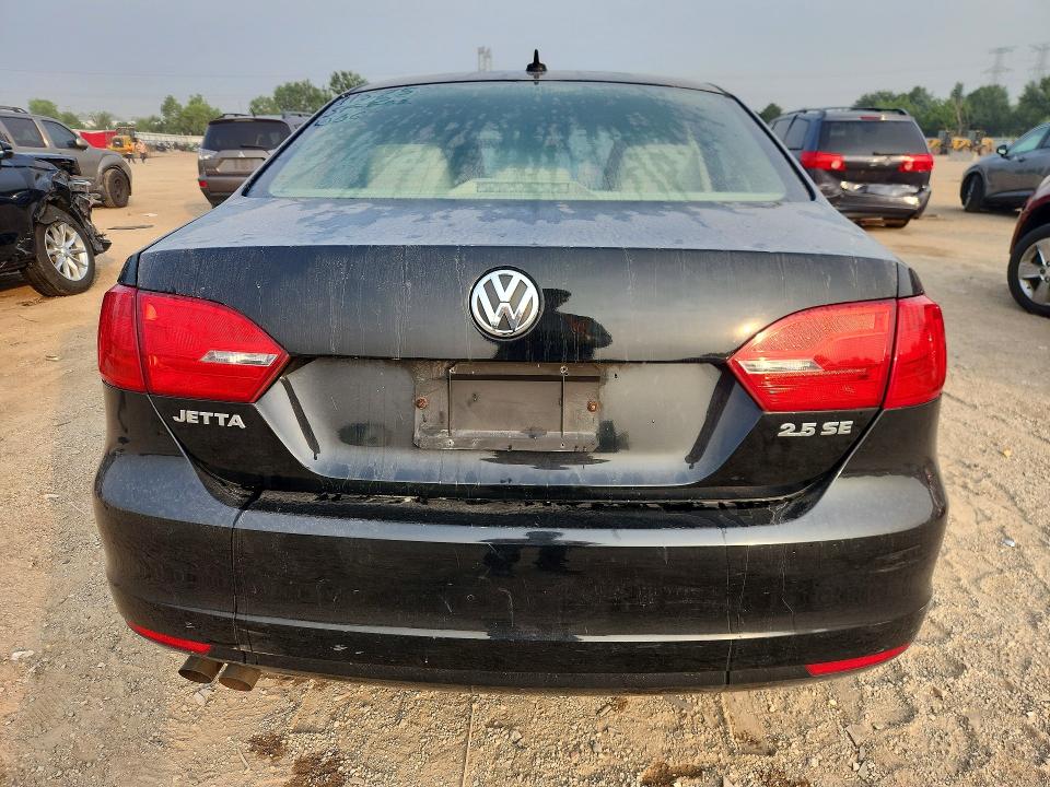 Photo 6 from auction – 2012 VOLKSWAGEN JETTA with VIN 3VWDP7AJ5CM466180