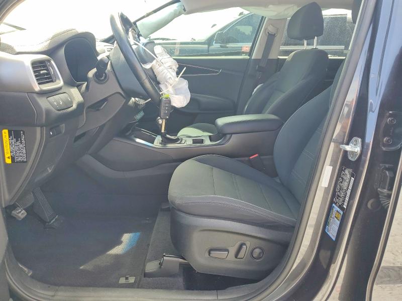 Photo 7 from auction – 2018 KIA SORENTO with VIN 5XYPG4A52JG396892