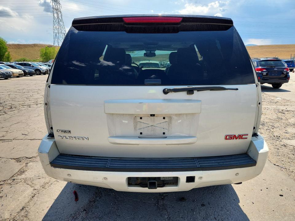 Photo 6 from auction – 2012 GMC YUKON with VIN 1GKS2CE03CR267490