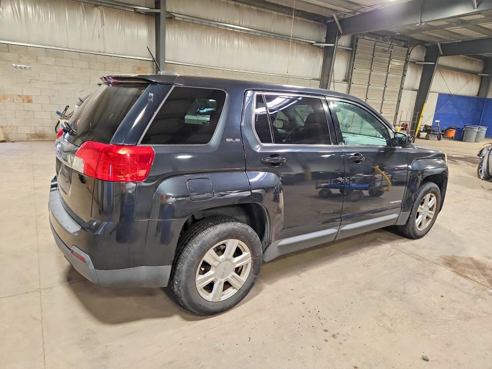 Photo 3 from auction – 2015 GMC TERRAIN with VIN 2GKALMEK8F6198683