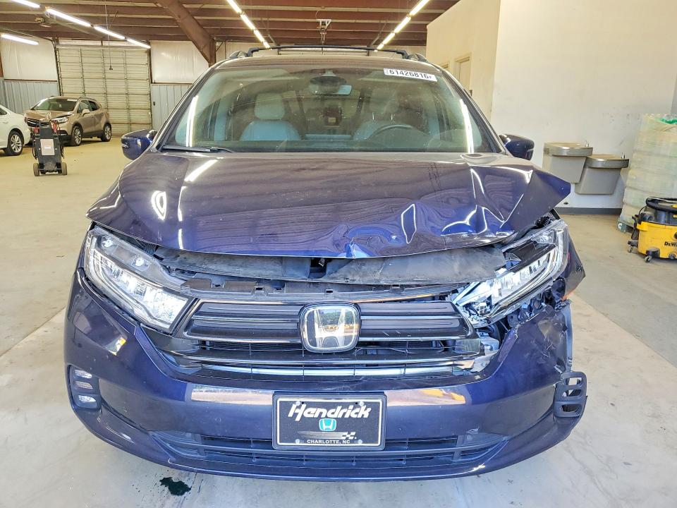 Photo 5 from auction – 2022 HONDA ODYSSEY with VIN 5FNRL6H7XNB040291