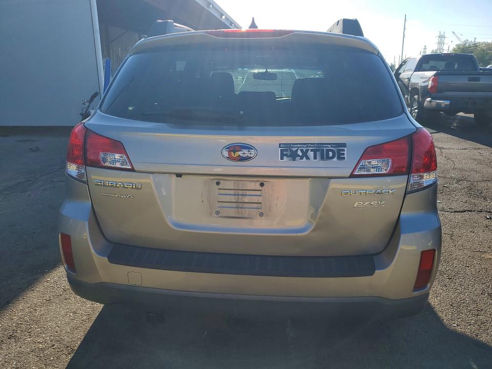 Photo 6 from auction – 2014 SUBARU OUTBACK with VIN 4S4BRBLC8E3267548