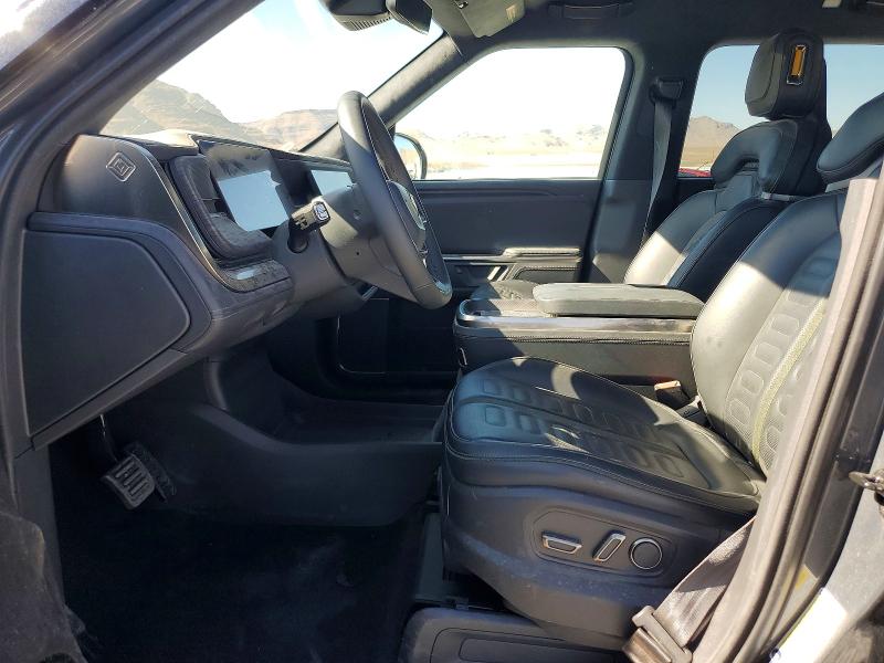 Photo 7 from auction – 2025 RIVIAN R1S with VIN 7PDSGBBA6SN052897