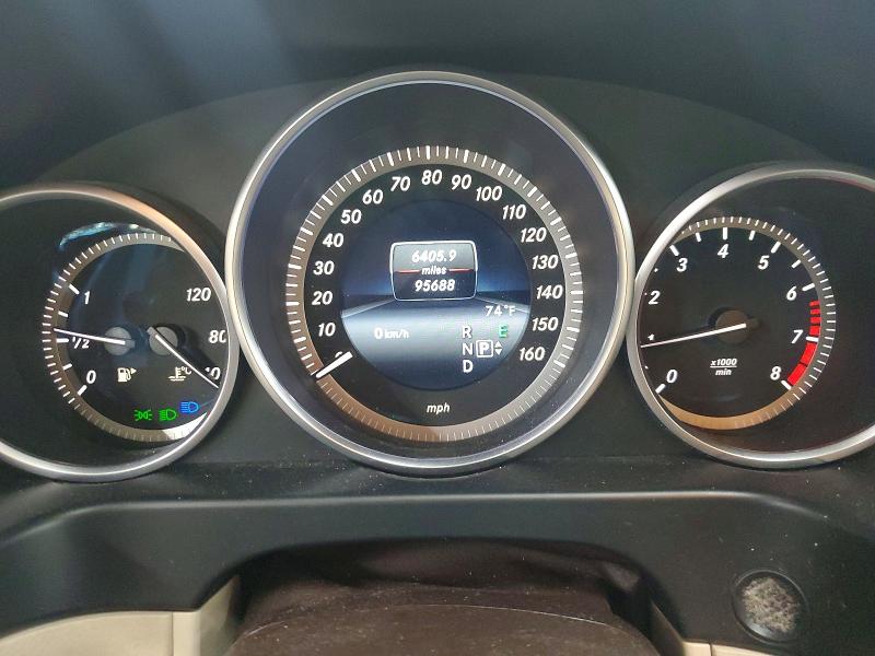 Photo 9 from auction – 2016 MERCEDES-BENZ E with VIN WDDHF5KB4GB213499