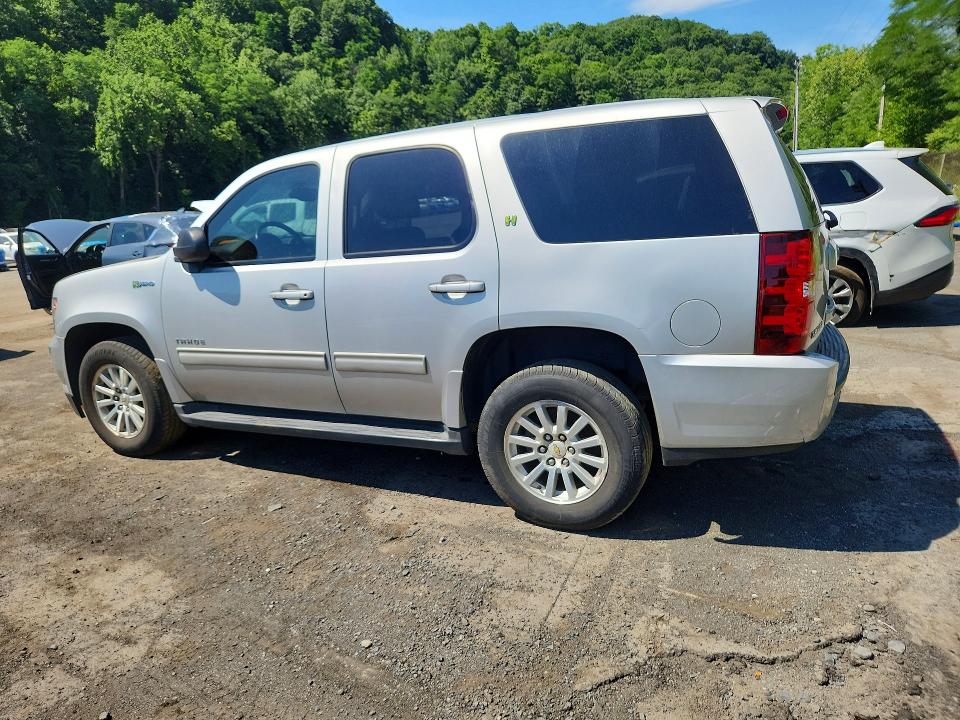 Photo 2 from auction – 2011 CHEVROLET TAHOE with VIN 1GNSKDFJ5BR204566
