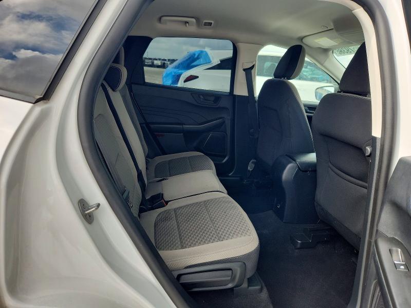 Photo 11 from auction – 2022 FORD ESCAPE with VIN 1FMCU0G61NUA84935