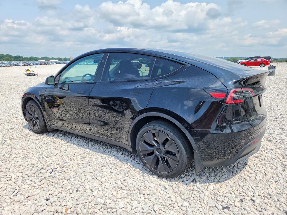 Photo 2 from auction – 2025 TESLA MODEL Y with VIN 7SAYGDEE6SF307206