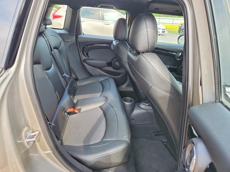 Photo 10 from auction – 2018 MINI COOPER with VIN WMWXU3C54J2F51422