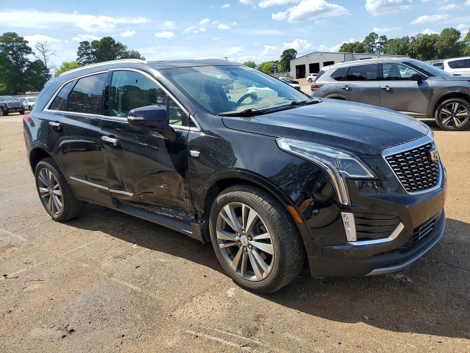 Photo 4 from auction – 2020 CADILLAC XT5 with VIN 1GYKNERS3LZ148522
