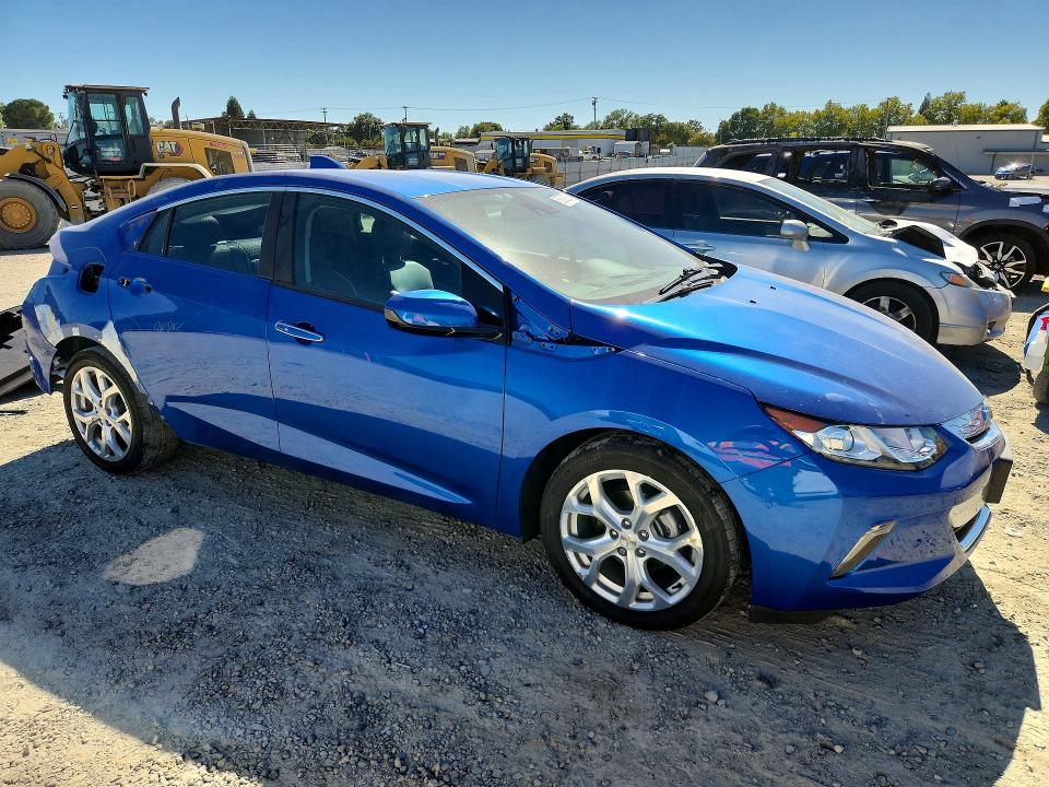 Photo 4 from auction – 2016 CHEVROLET VOLT with VIN 1G1RD6S52GU136715
