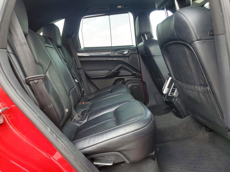 Photo 11 from auction – 2016 PORSCHE CAYENNE with VIN WP1AA2A22GKA37609