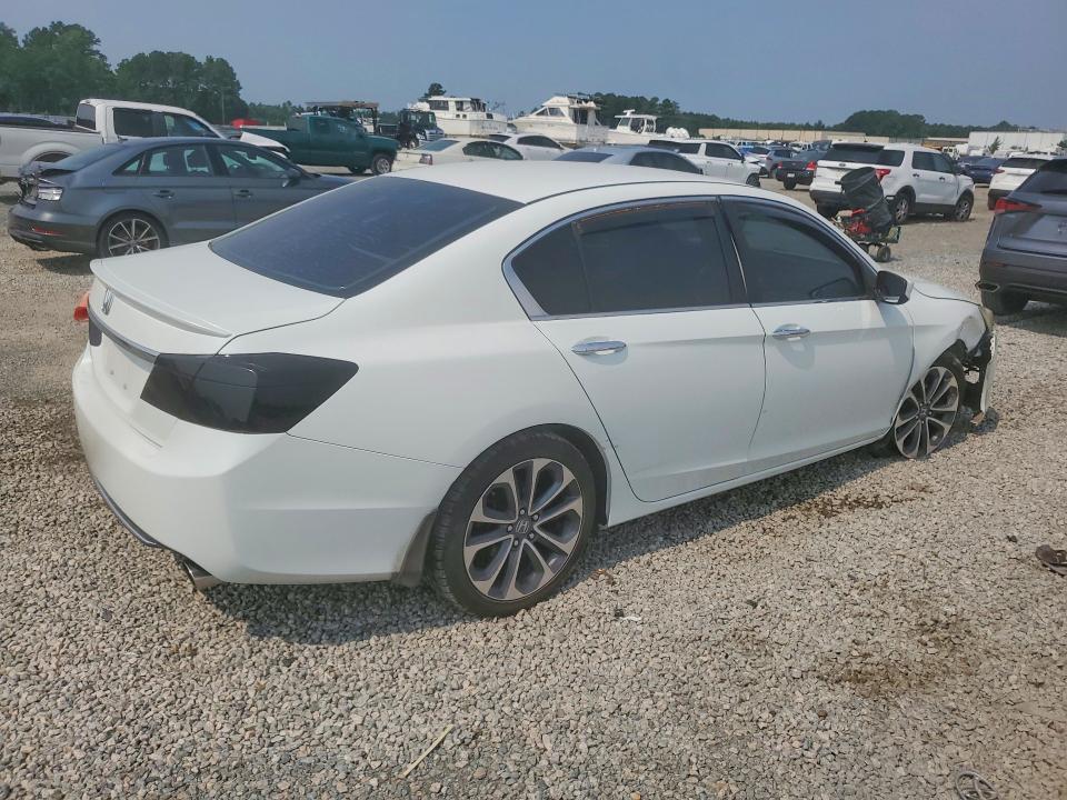 Photo 3 from auction – 2015 HONDA ACCORD with VIN 1HGCR2F53FA102284