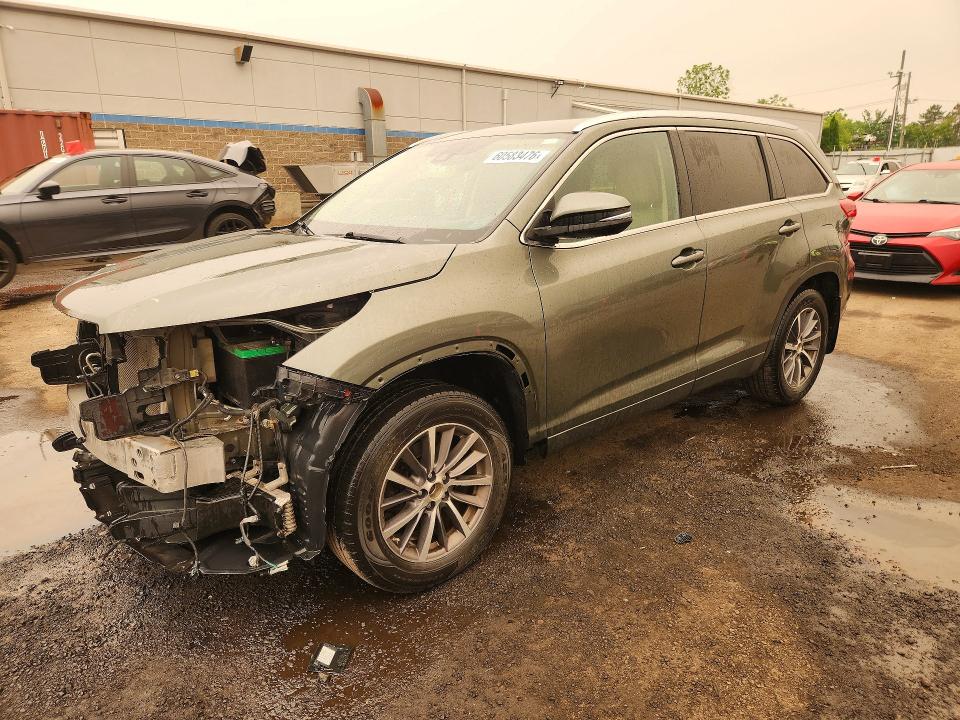2018 TOYOTA HIGHLANDER - Търг №60583476