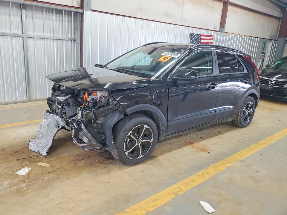 KIA NIRO 2025 with VIN KNDCP3LE0S5306056 - Photo from auction