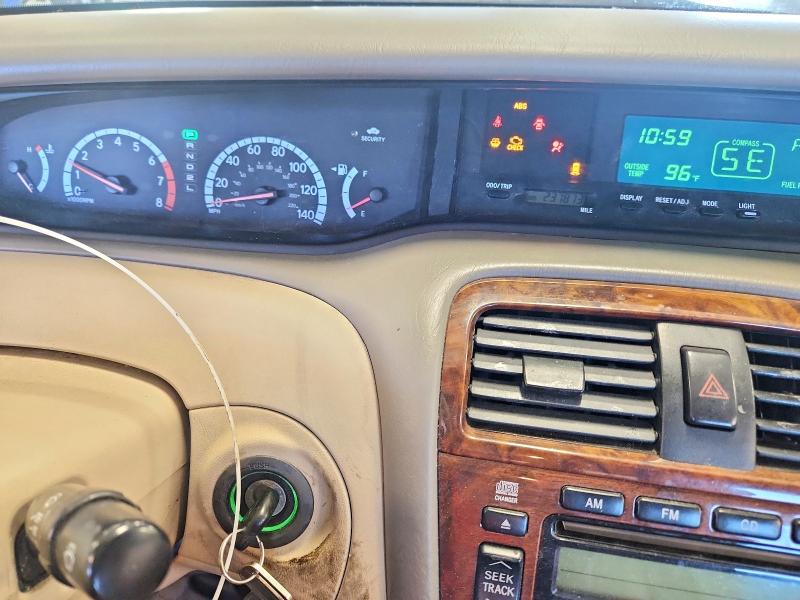 Photo 9 from auction – 2002 TOYOTA AVALON with VIN 4T1BF28B22U211555
