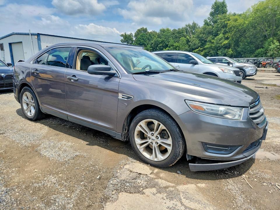 Photo 4 from auction – 2014 FORD TAURUS with VIN 1FAHP2E87EG116048