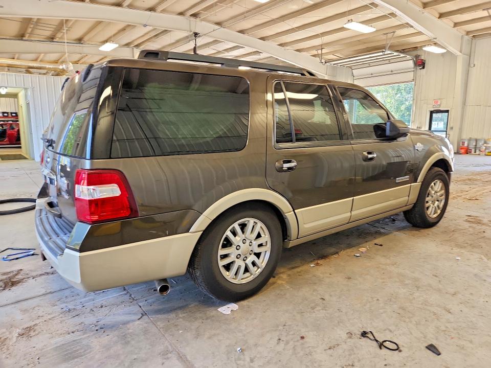 Photo 3 from auction – 2008 FORD EXPEDITION with VIN 1FMFU17518LA31169