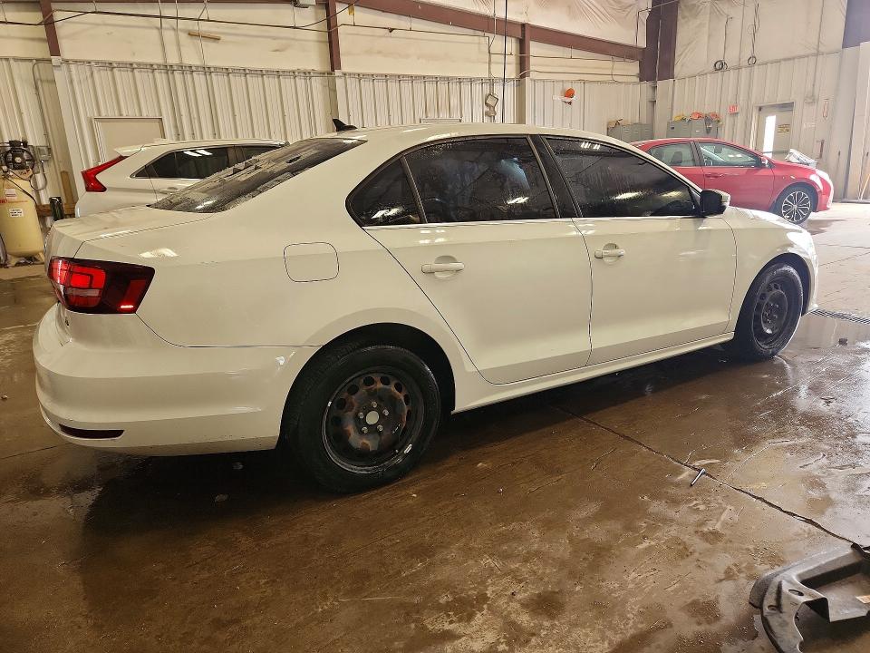 Photo 3 from auction – 2017 VOLKSWAGEN JETTA with VIN 3VWB67AJ8HM340767