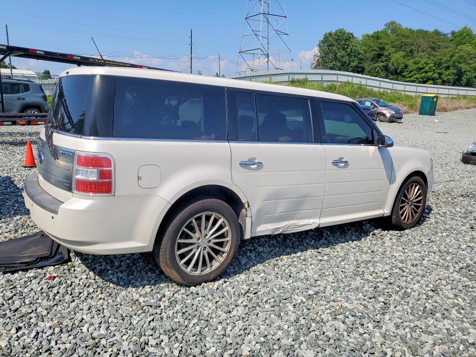 Photo 3 from auction – 2009 FORD FLEX with VIN 2FMEK63C69BA15134