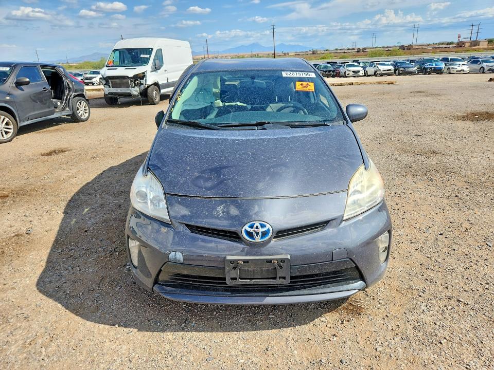 Photo 5 from auction – 2014 TOYOTA PRIUS with VIN JTDKN3DU9E1761328