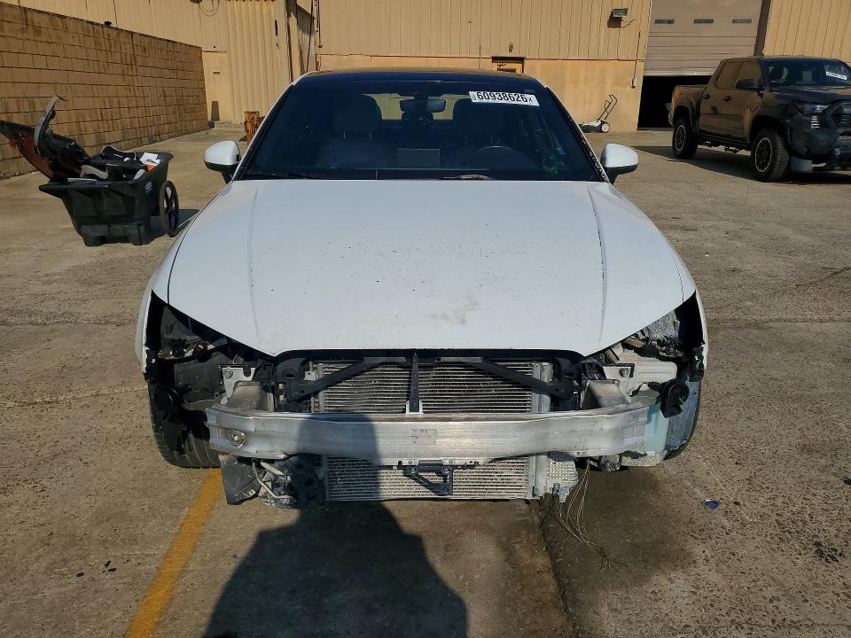Photo 5 from auction – 2018 AUDI A3 with VIN WAUGUGFF6J1085667