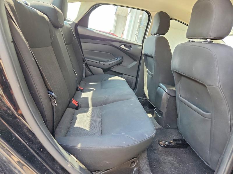 Photo 10 from auction – 2016 FORD FOCUS with VIN 1FADP3F25GL337558