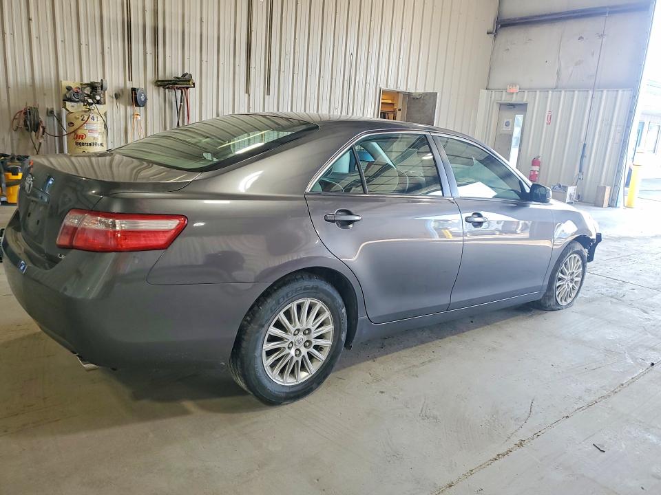 Photo 3 from auction – 2007 TOYOTA CAMRY with VIN JTNBK46K873009889