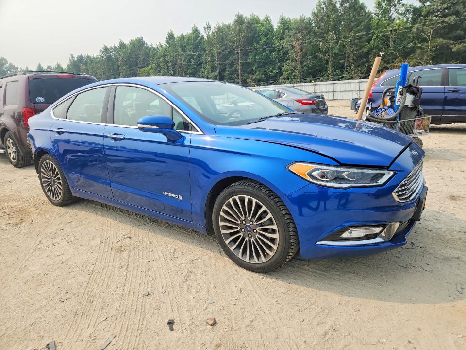 Photo 4 from auction – 2018 FORD FUSION with VIN 3FA6P0RU2JR235180