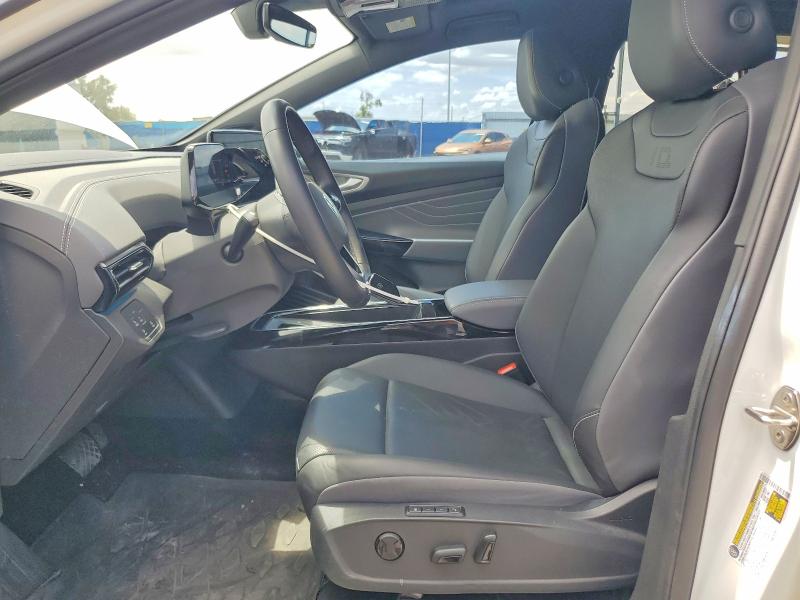 صورة رقم 7 من المزاد - 2024 VOLKSWAGEN ID.4 مع VIN 1V25MPE85RC009675