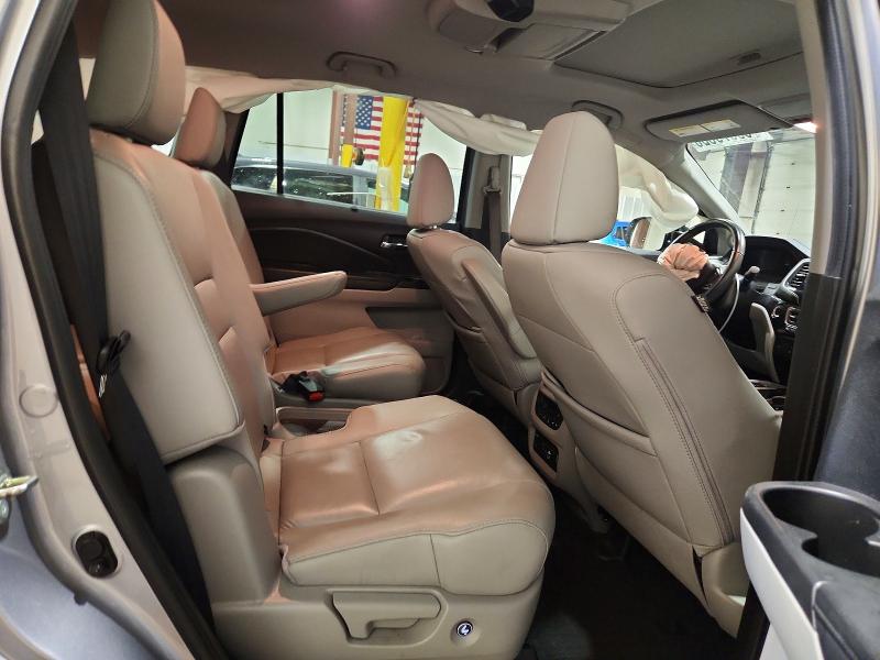 Фото 11 с аукциона – 2020 HONDA PILOT с VIN 5FNYF6H60LB067054