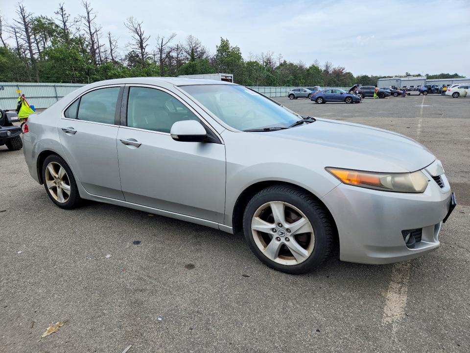 Photo 4 from auction – 2010 ACURA TSX with VIN JH4CU2F68AC043413