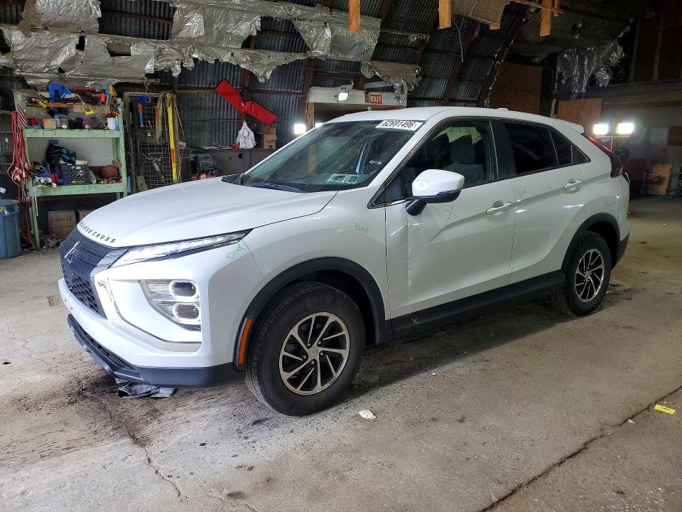 MITSUBISHI ECLIPSE CROSS 2024 z numerem VIN JA4ATUAA4RZ055306 - Zdjęcie z aukcji