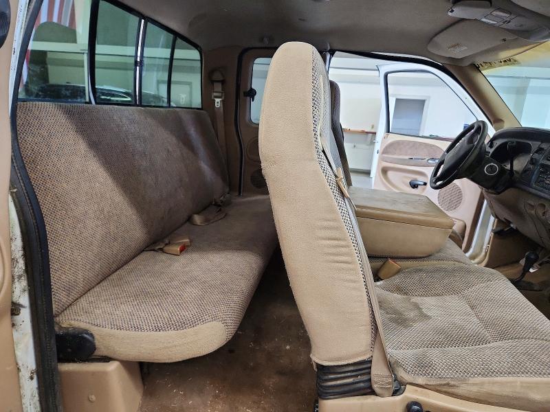 Фото 10 с аукциона – 2001 DODGE RAM 2500 с VIN 1B7KF23Z91J213442