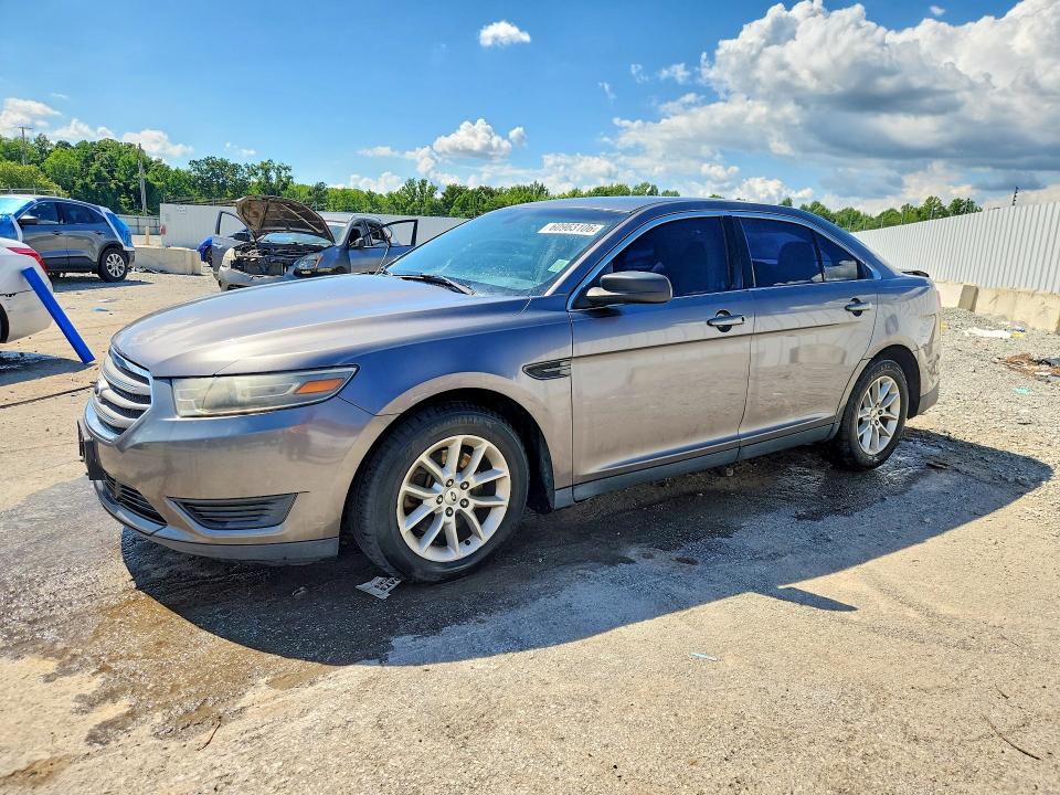 FORD TAURUS 2013 with VIN 1FAHP2D8XDG215530 - Photo from auction