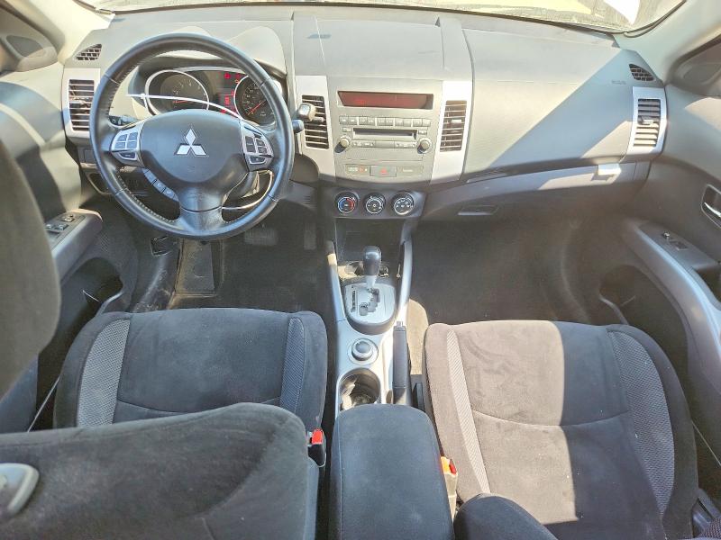 Снимка 8 от търг – 2012 MITSUBISHI OUTLANDER с VIN JA4AT2AW1CU610328