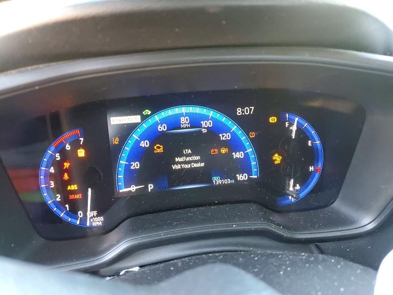 Photo 9 from auction – 2022 TOYOTA COROLLA with VIN JTDEAMDEXN3010637