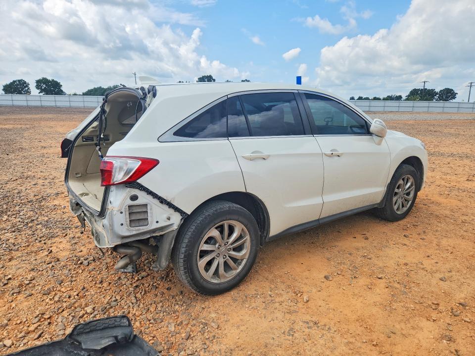 Photo 3 from auction – 2018 ACURA RDX with VIN 5J8TB3H31JL007743