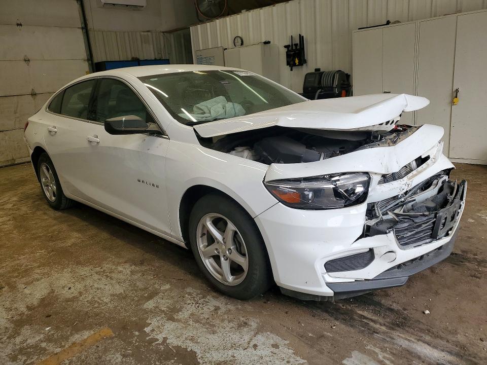 Photo 4 from auction – 2017 CHEVROLET MALIBU with VIN 1G1ZB5ST4HF214707