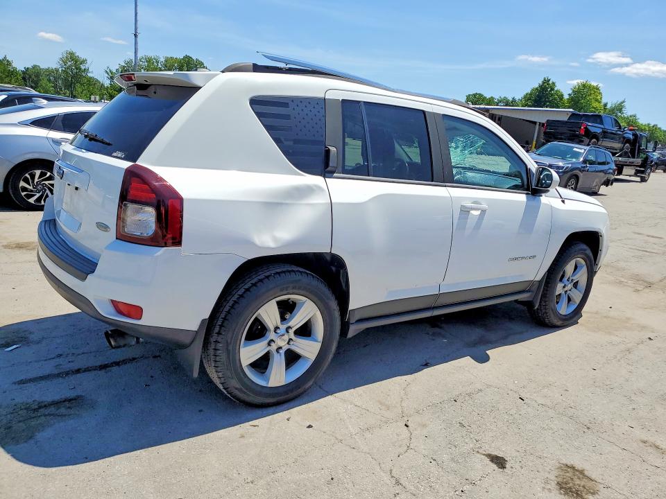 Photo 3 from auction – 2014 JEEP COMPASS with VIN 1C4NJDEB6ED521471
