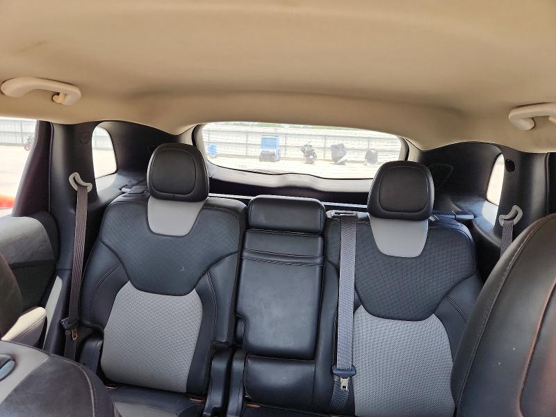 Photo 10 from auction – 2014 JEEP CHEROKEE with VIN 1C4PJLDS5EW256289