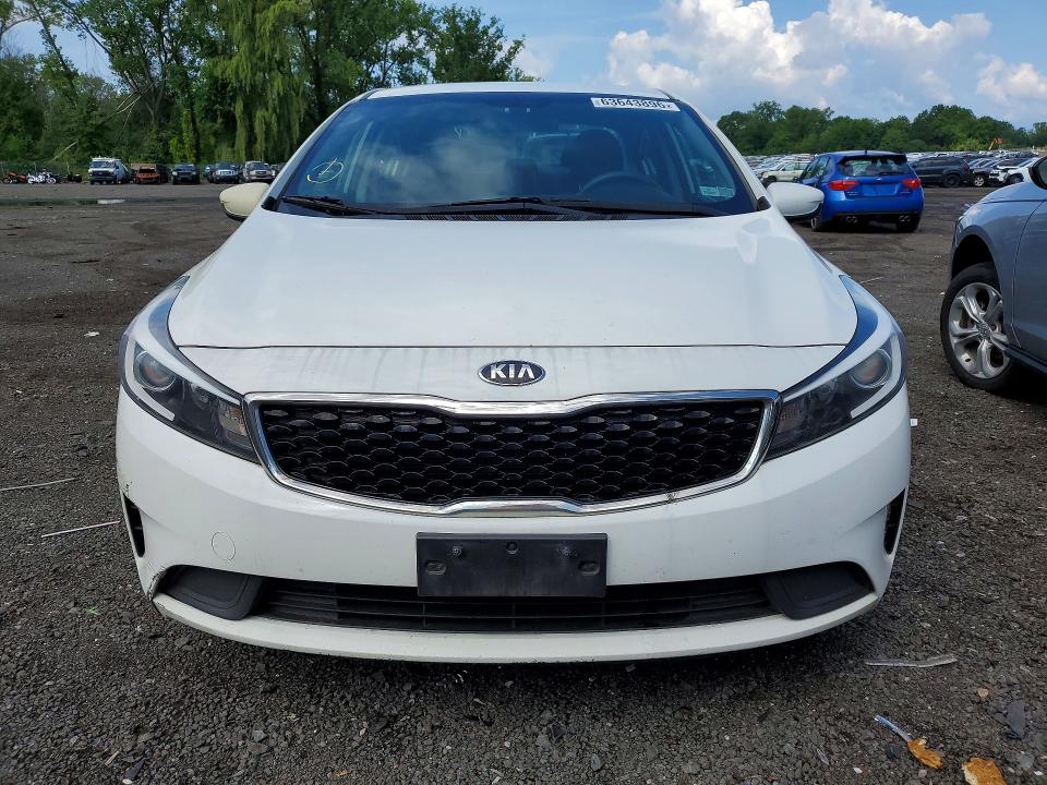 Photo 5 from auction – 2017 KIA FORTE with VIN 3KPFK4A79HE150795
