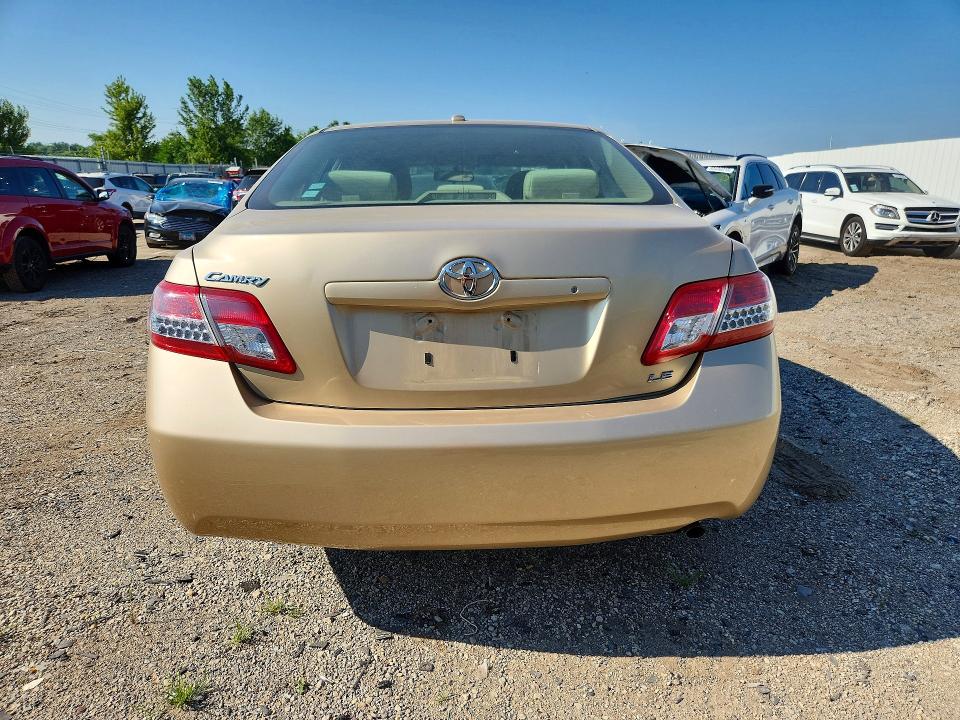 Photo 6 from auction – 2011 TOYOTA CAMRY with VIN 4T1BF3EK7BU203607