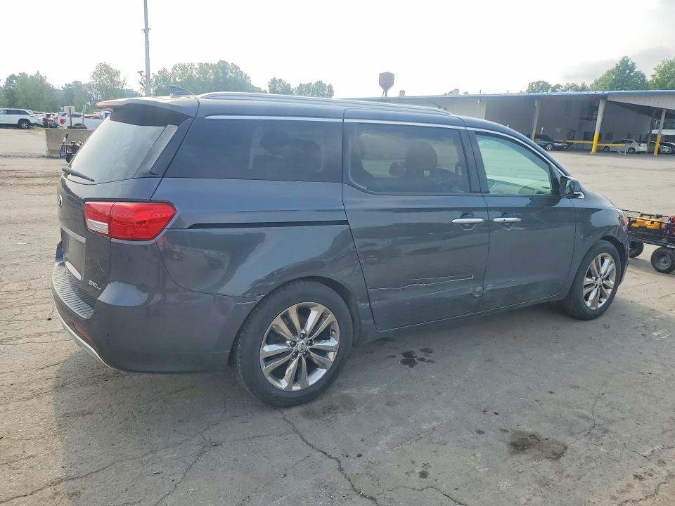 Photo 3 from auction – 2016 KIA SEDONA with VIN KNDME5C19G6171308